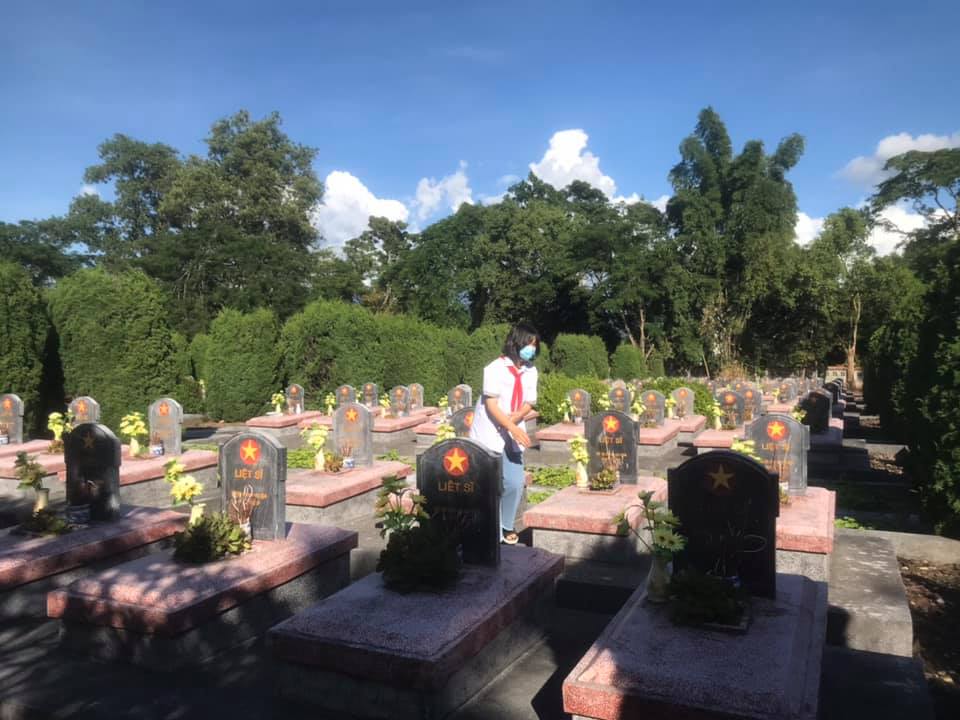 240832651 315719823682651 4853278865573928257 n