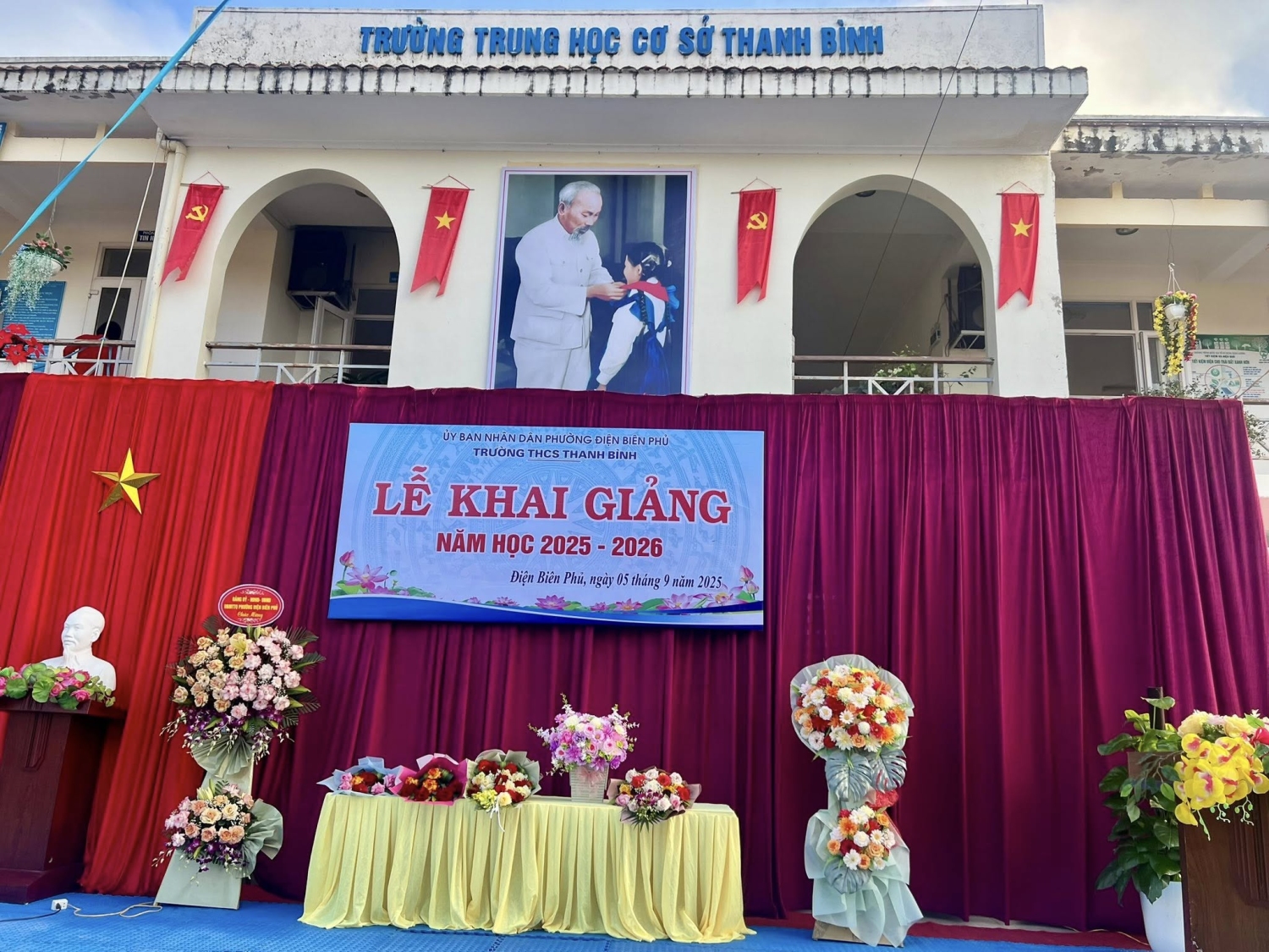 🎉 TRƯỜNG THCS THANH BÌNH TƯNG BỪNG KHAI GIẢNG NĂM HỌC 2025 – 2026 🎉